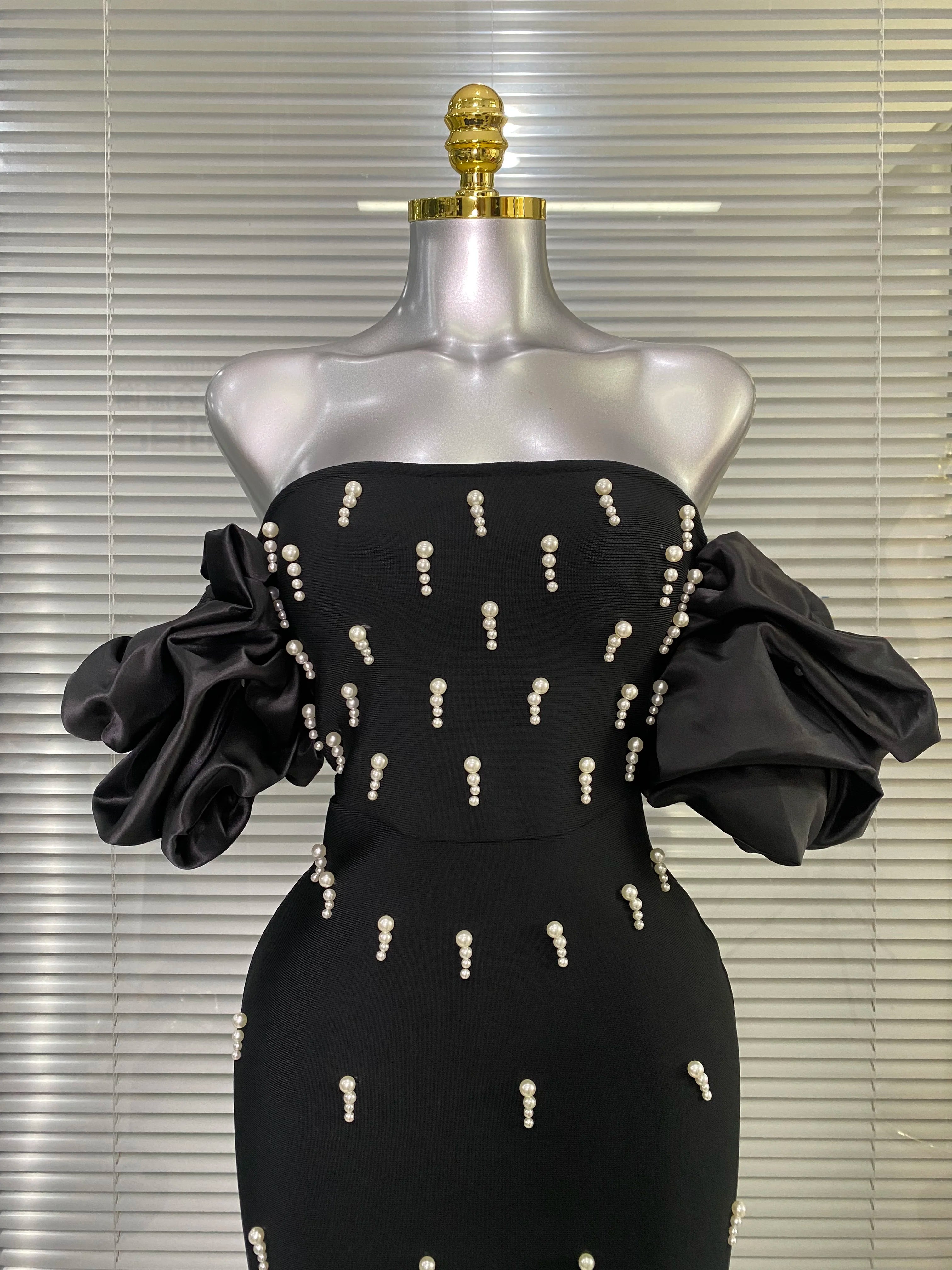 Women Sexy Black Pearl Off the Shoulder Long Bodycon Bandage Dress High Street Elegant Celebrity Party Dress