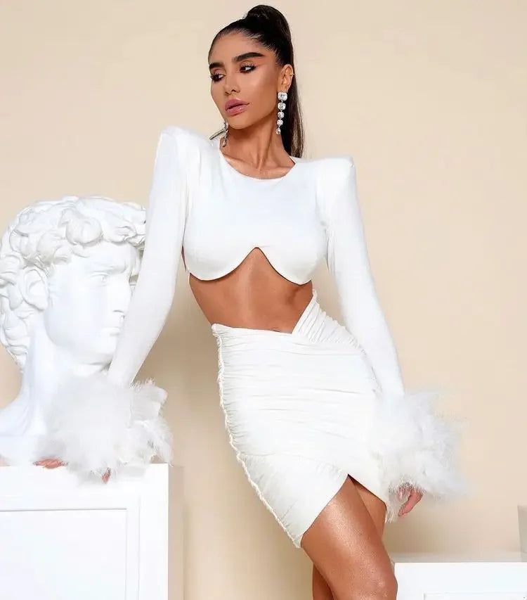 STOCK Fashion Pad Shoulder Feathers Cuff Short Corp Top And Mini Skirt 2 Piece Set Birthday Party Vestido Club Party Outfit