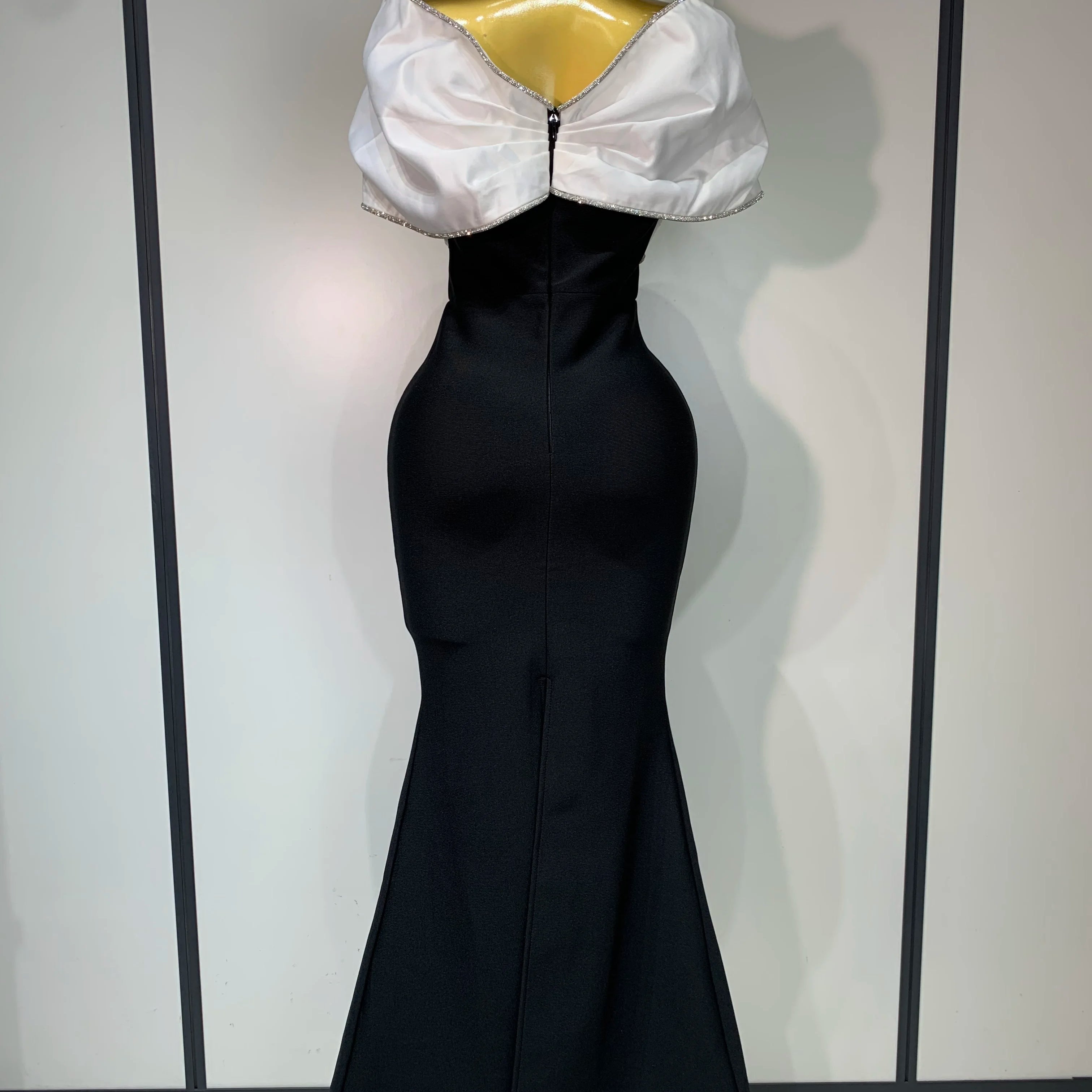 Women Sexy Off Shoulder Rhinestone Bodycon Maxi Long Bandage Dress 2025 Celebrity  Elegant Evening Party Luxury Birthday Outfit