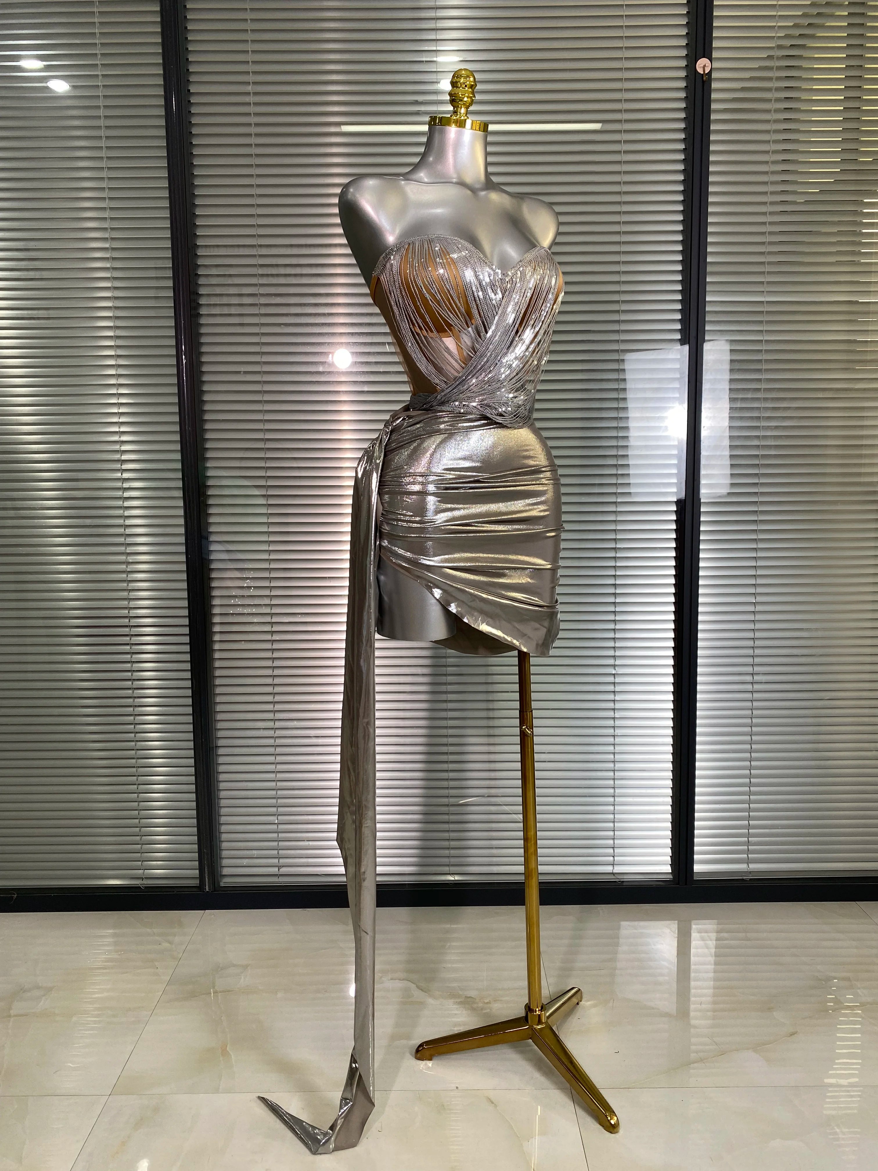 New Sexy Two Pieces Set Women Celebrity Silver Night Club Skirt Suits Laced Singer Dancer Night Club Stage Performance Costume
