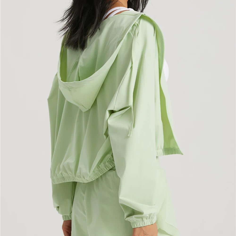 Summer Style Sun-proof Sports Jacket Long Sleeve With Hat Causal Wear Skin Friendly Breathe Freely Women Tops