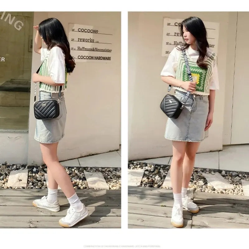 Womens Fresh And Sweet Horizontal Square Rolling Camera Collar Grid Crossbody Storage One Shoulder Phone Bag