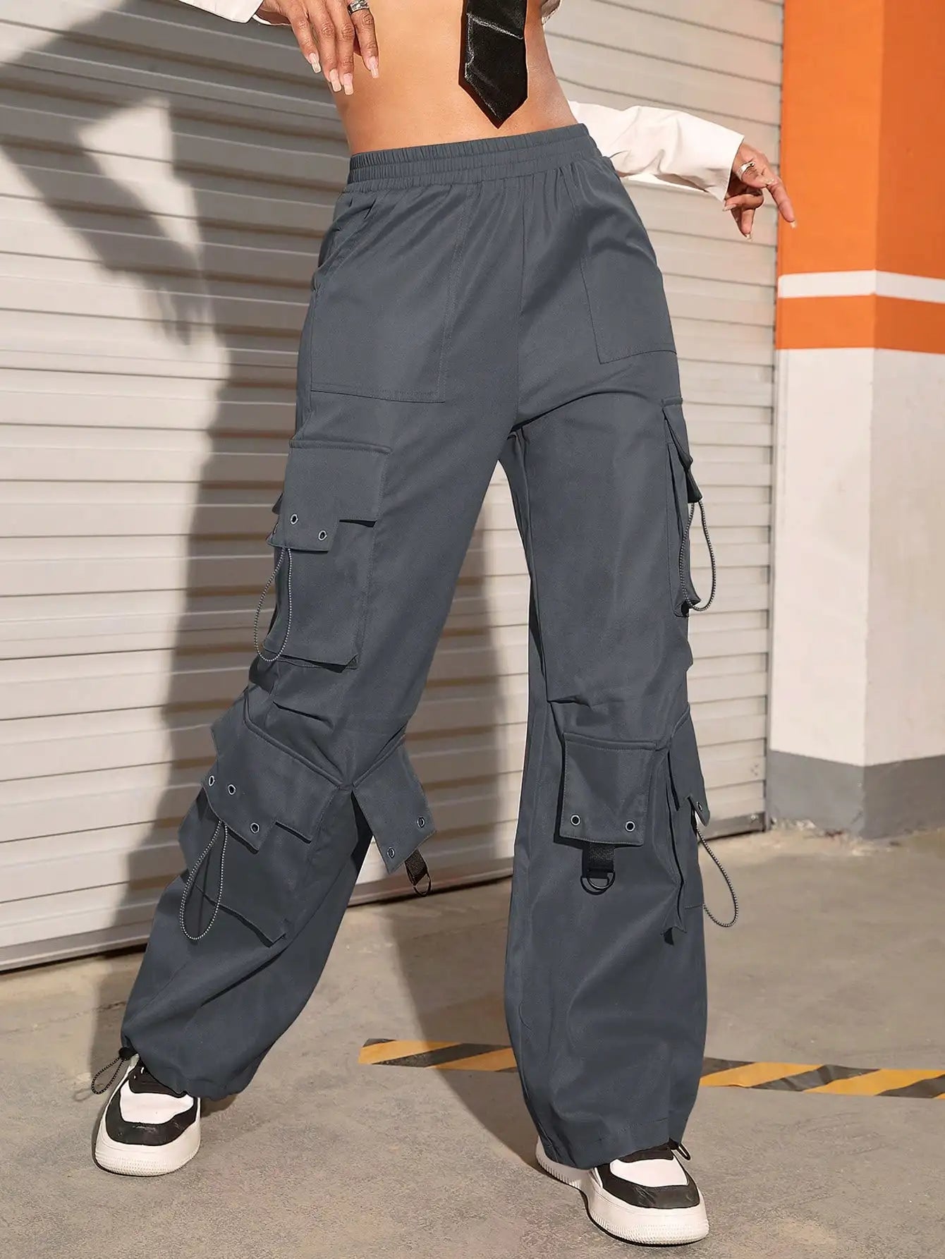 Y2k High Street Trend Hip Pop Flap Pocket Side Solid Color Elastic Waist Loose Straight Cargo Pants Streetwear