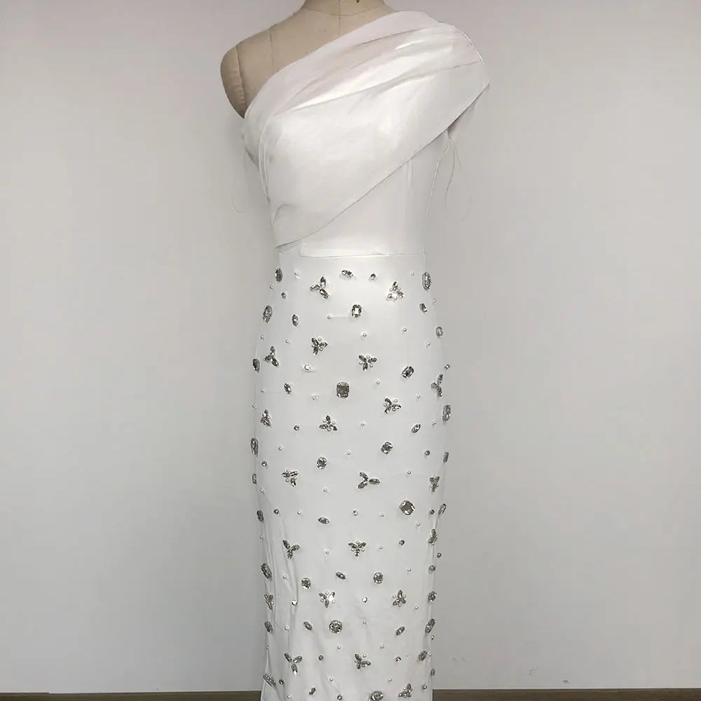 2025 Sexy Women Light Luxury Nail Bead Dress with Slant Neck and Sleeveless Bodycon Flute Patchwork Dress Evening Party Vestidos