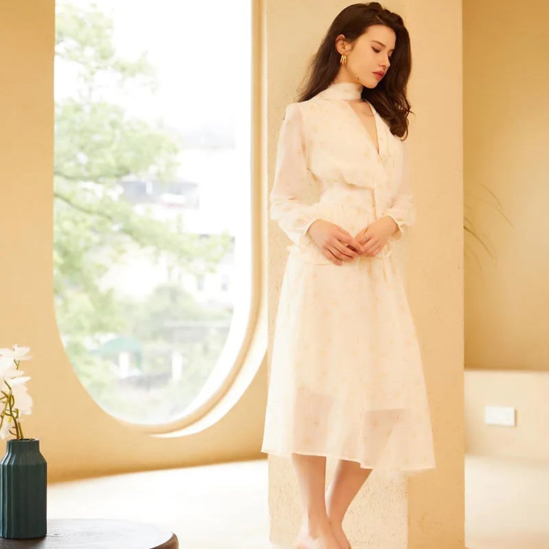 Polyester Daisy Floral White Dresses Women Elegant Long Sleeve Beach Dress V Neck Sexy Bandage Long Summer Dresses Women 2024