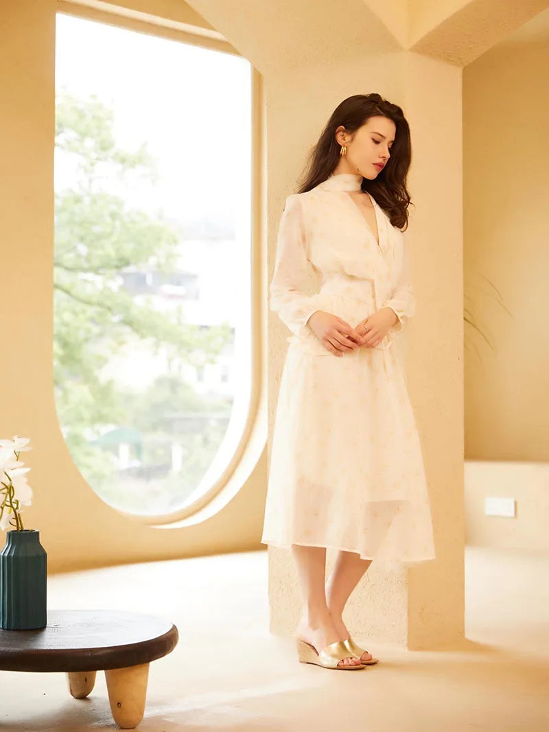 Polyester Daisy Floral White Dresses Women Elegant Long Sleeve Beach Dress V Neck Sexy Bandage Long Summer Dresses Women 2024