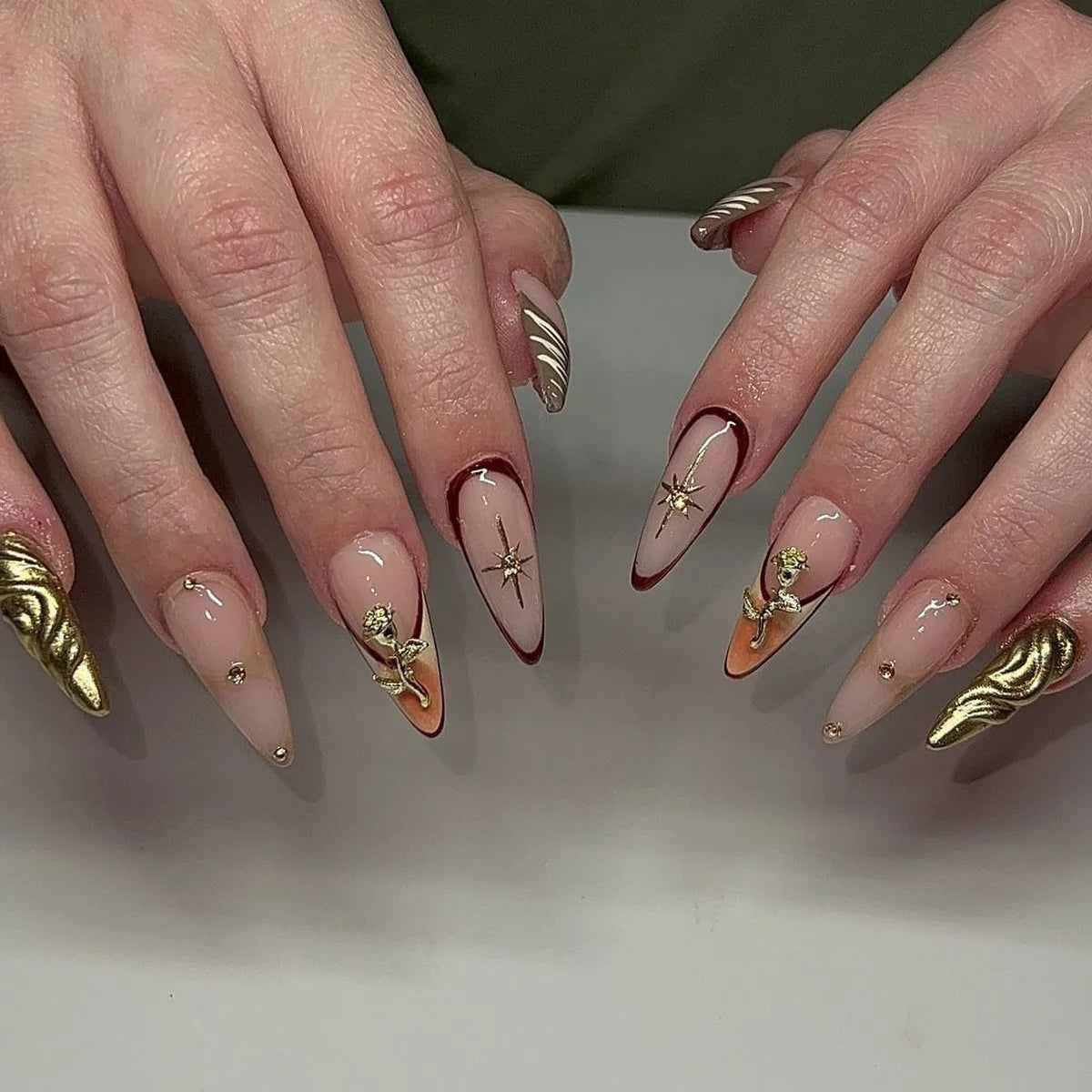 24Pcs Nude French Almond False with Nails Irregular White Edge Design Press on Nails Tips Simple Datachable Full Cover Fake Nail