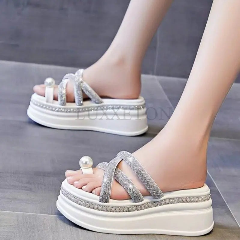 Trend Women Mid Heels Shoes Platform Open Toe Slippers Summer Fad Sandals Dress Beach Flip Flops Women Crystal Slides