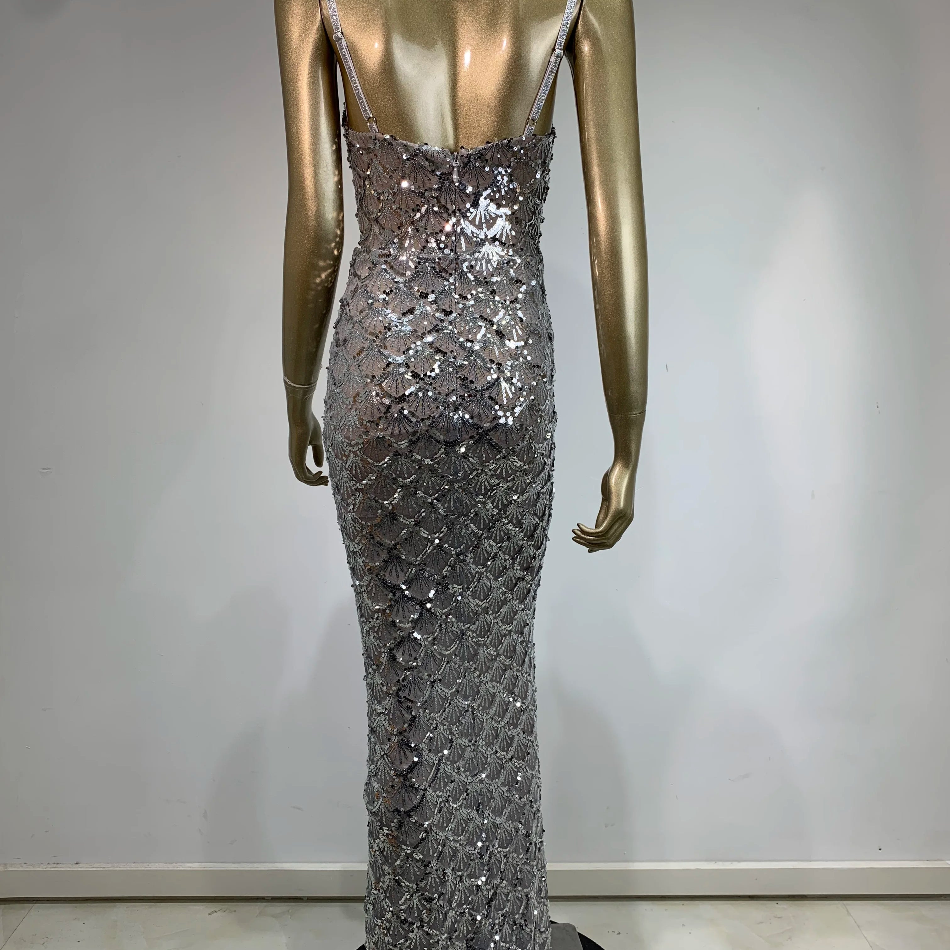 Women Sexy V Neck Backless Sequins Mesh Sparkly Silver Maxi Long Dress 2024 Elegant Party Evening Outfit Vestido