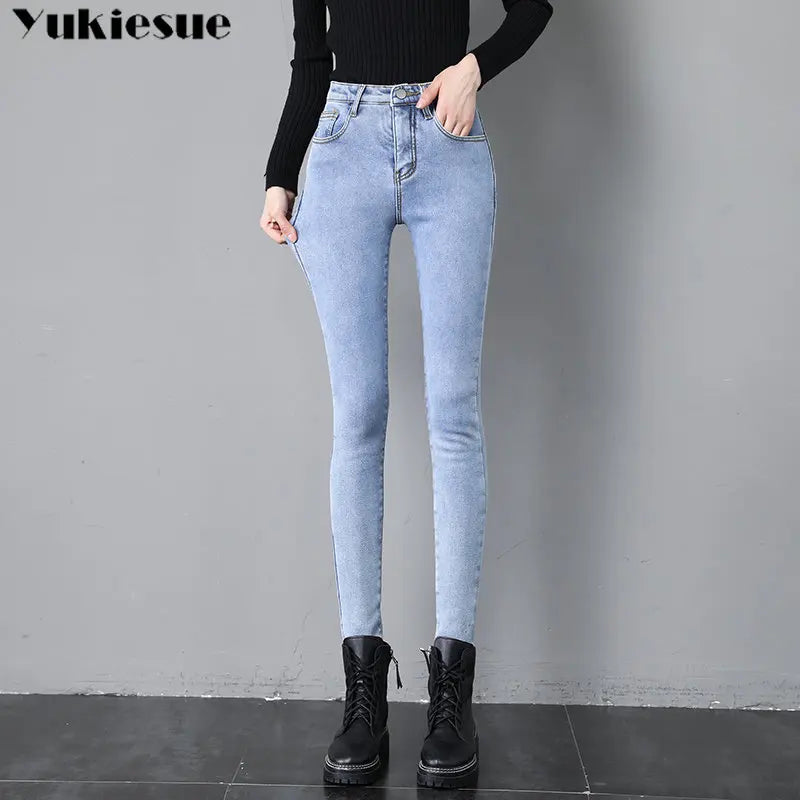 Winter Warm Slim Fit Pencil Pants Women Thicken Fleece Skinny Jeans Pants For Women leisure High Waist Elastic Denim Trousers