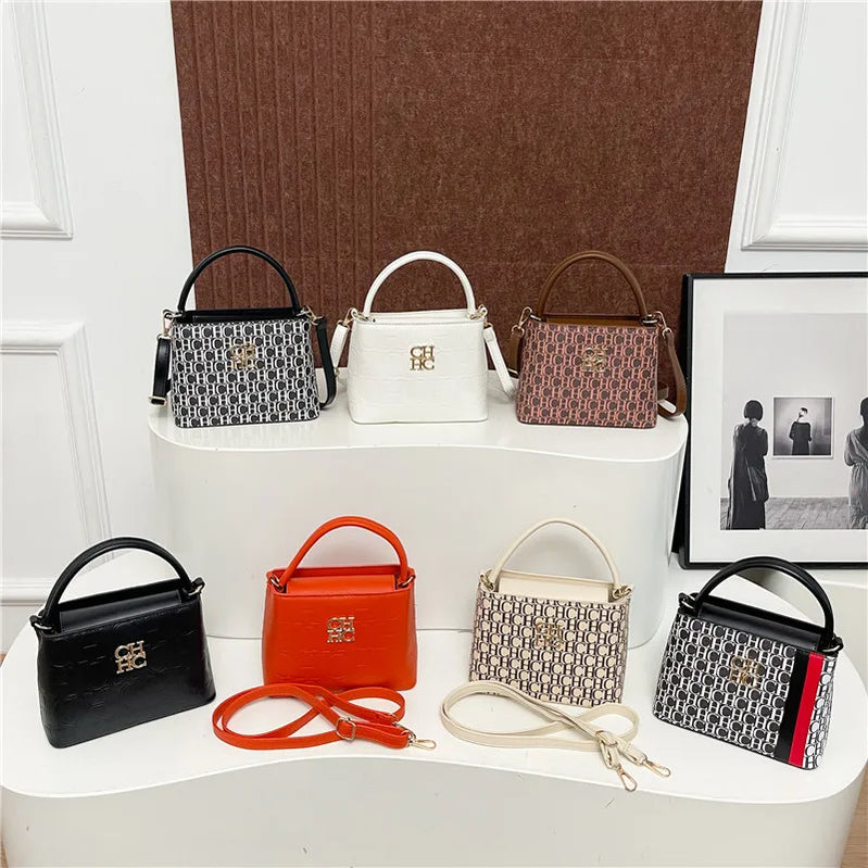 Hot-selling Luxury Paris Trend Portable Bag Shoulder  Bag Fashion Designer Large Capacity Versatile Compartment Women's Bag