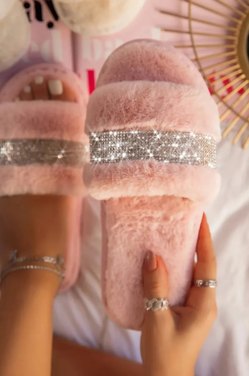 Winter Luxury Rhinestone Women Warm Fur Slippers Cozy Fluffy Furry Slides Crystal Flat Indoor Design Home Shoes Ladies 43