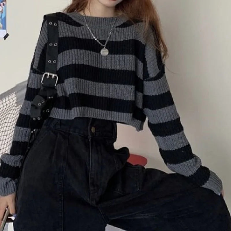 Korean Style Striped Cropped Sweater Women Vintage Oversize Knit Jumper Female Autumn Long Sleeve O-neck Pullovers Tops black