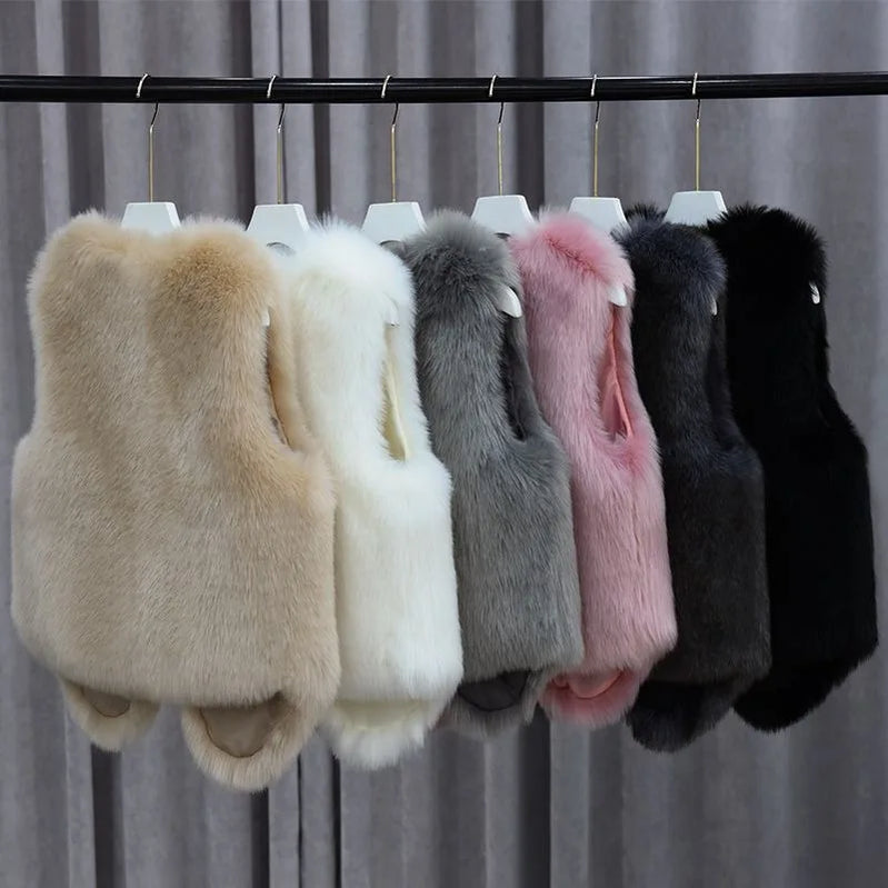 Women's Plush Vest Winter Fall Fur Waistcoat Comfortable Soft Sleeveless Sherpa Jacket Fashion Sexy Shealing Gilet