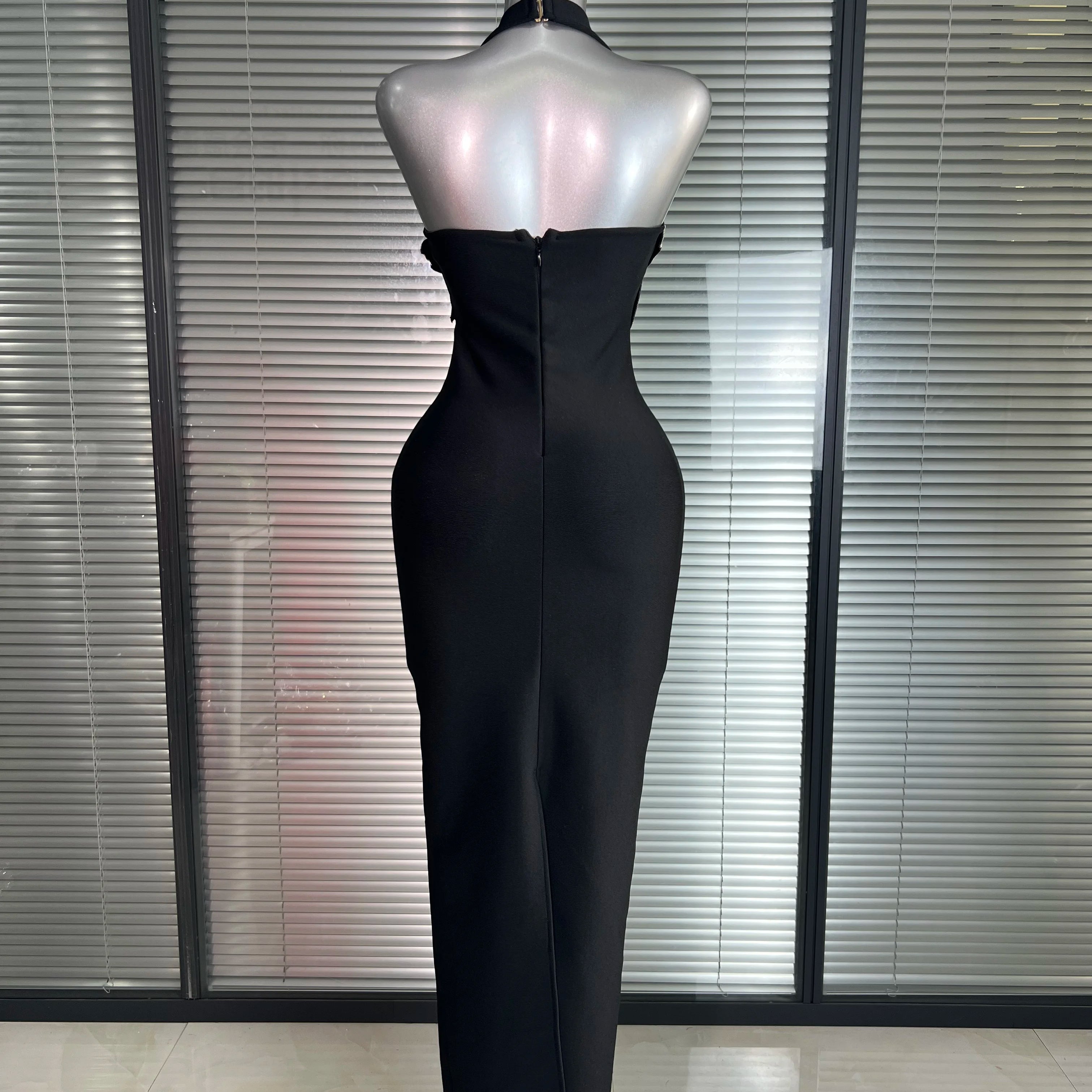 Brand New Summer 2025 Women Black Halter Bodycon Bandage Bodycon Dress Crystal Evening Party Dress Vestido