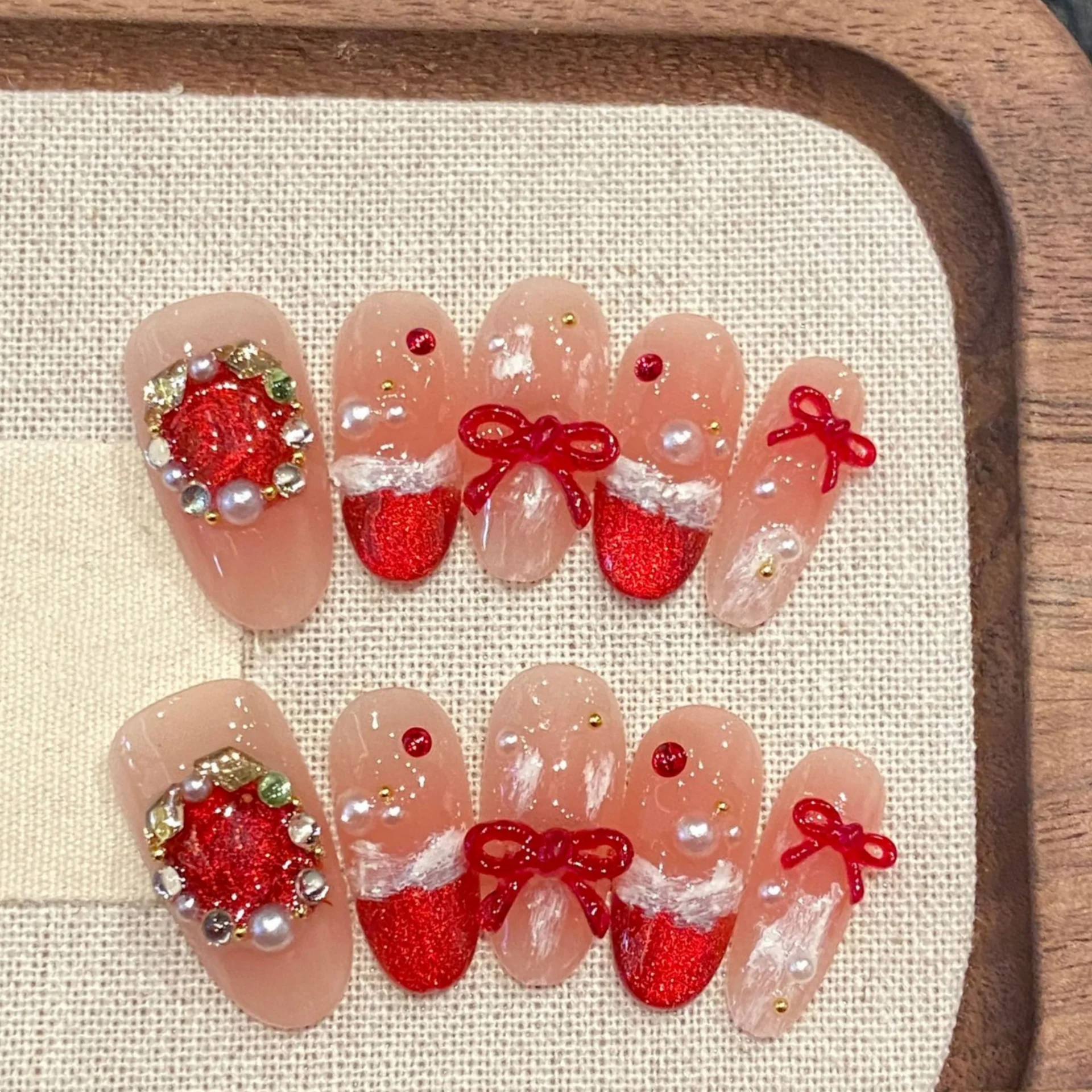 10pcs Wearable Long Oval Handmade Nails Cute French Tips Cat's Eye False Nail Art Reusable Sweet Bow Diamond Press on Fake Nails