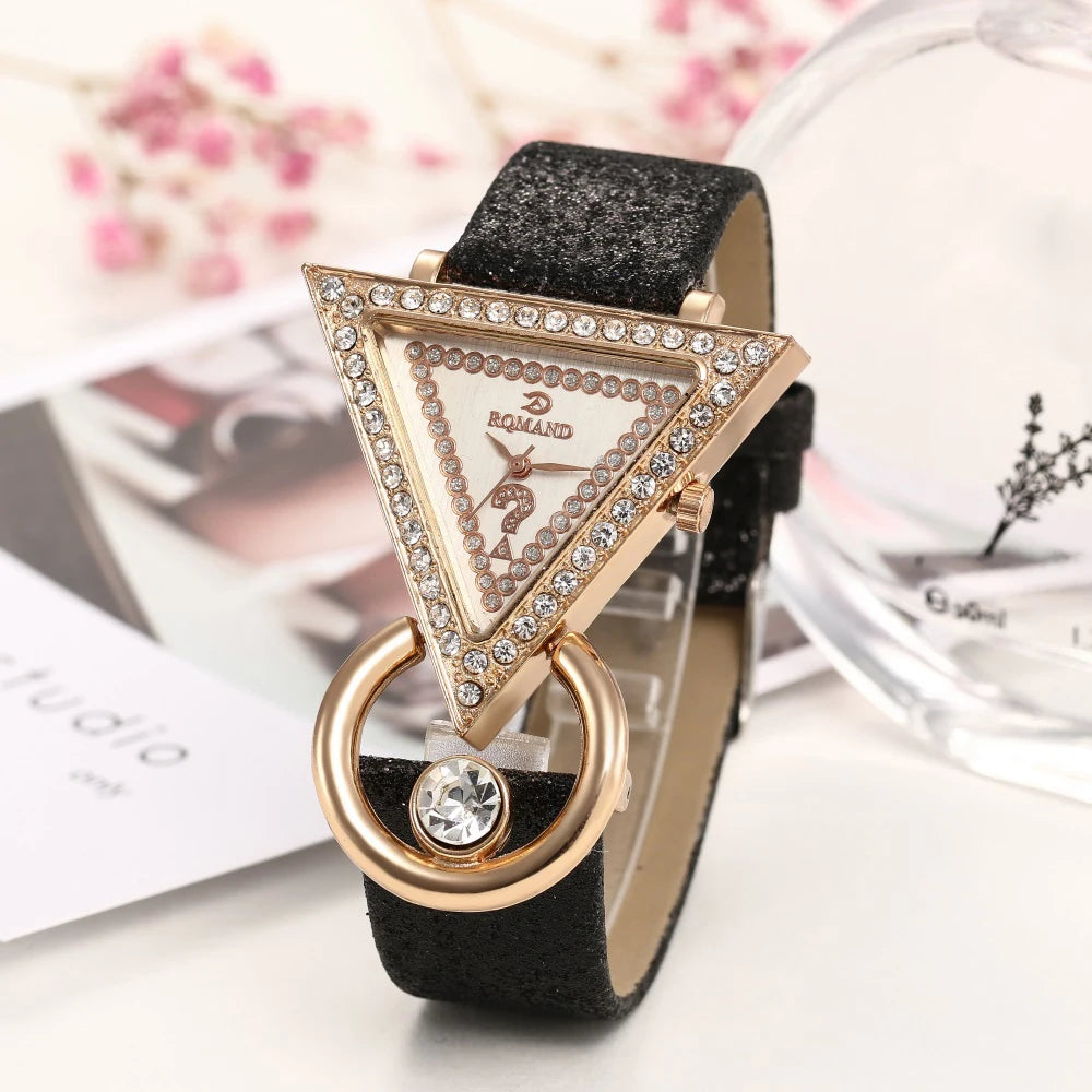 5pcs Set Watch For Women Watches Fashion Versatile Women's Creative Inverted Triangle Rhine Quartz Watch
