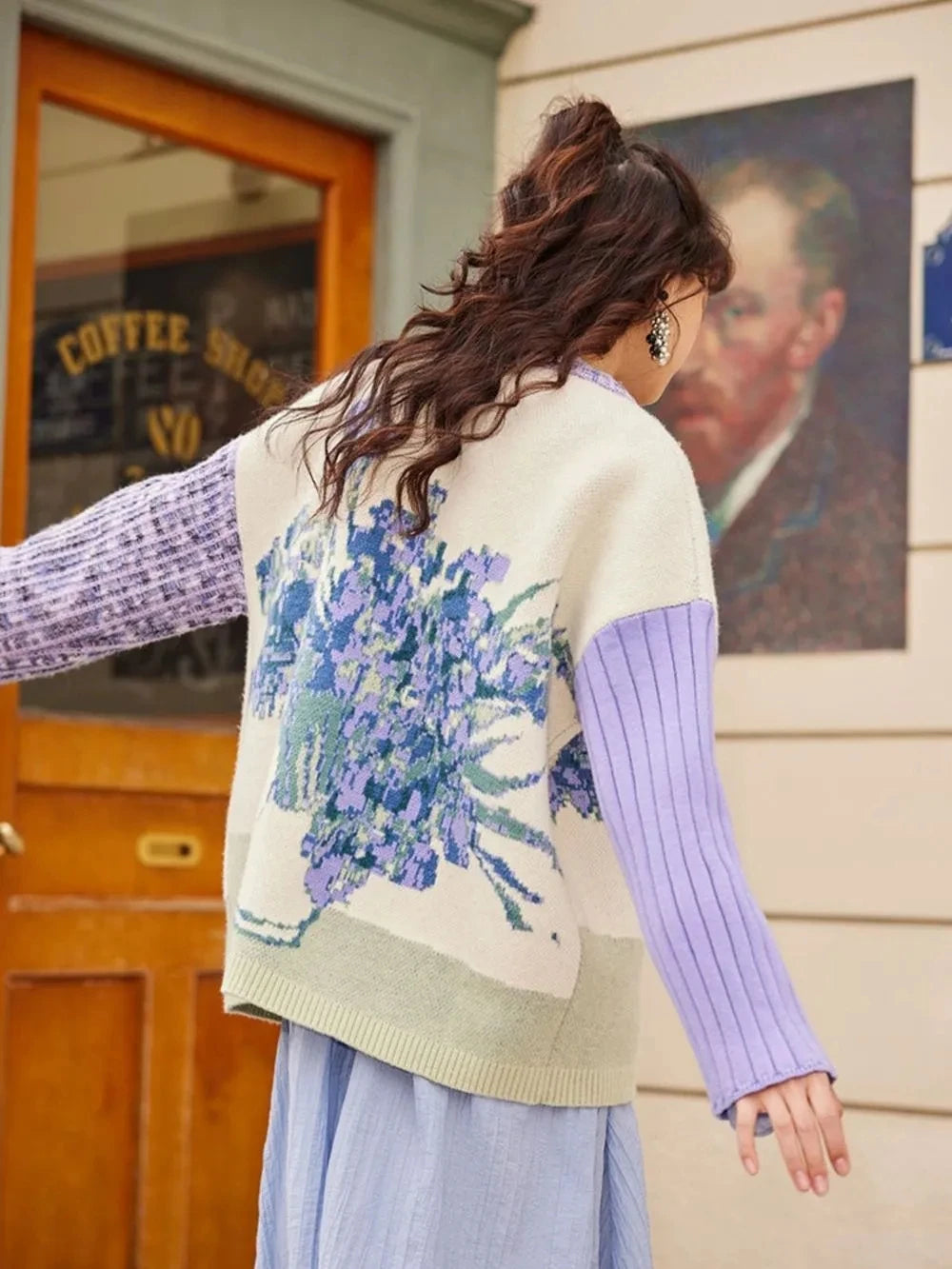 Van Gogh's collaboration "Starry Night Flower Sea" Spring and Autumn Women's New Oil Painting Diagonal Button Sweater Coat