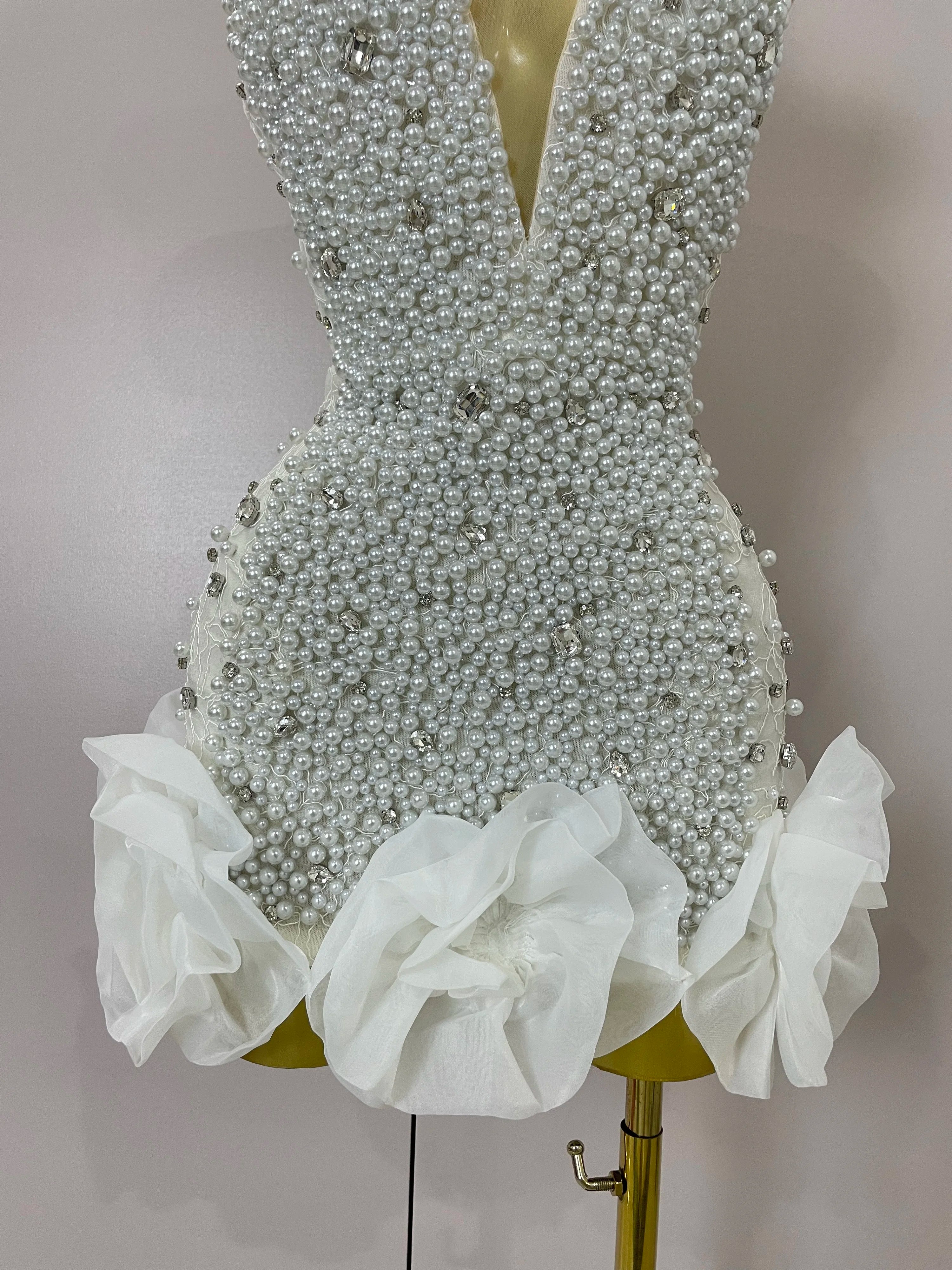 High Quality Luxury Shiny Diamonds Pearl Flowers Deep V Halter Short Dress Women Celebrate Eveing Celebrity Birthday Party Dress