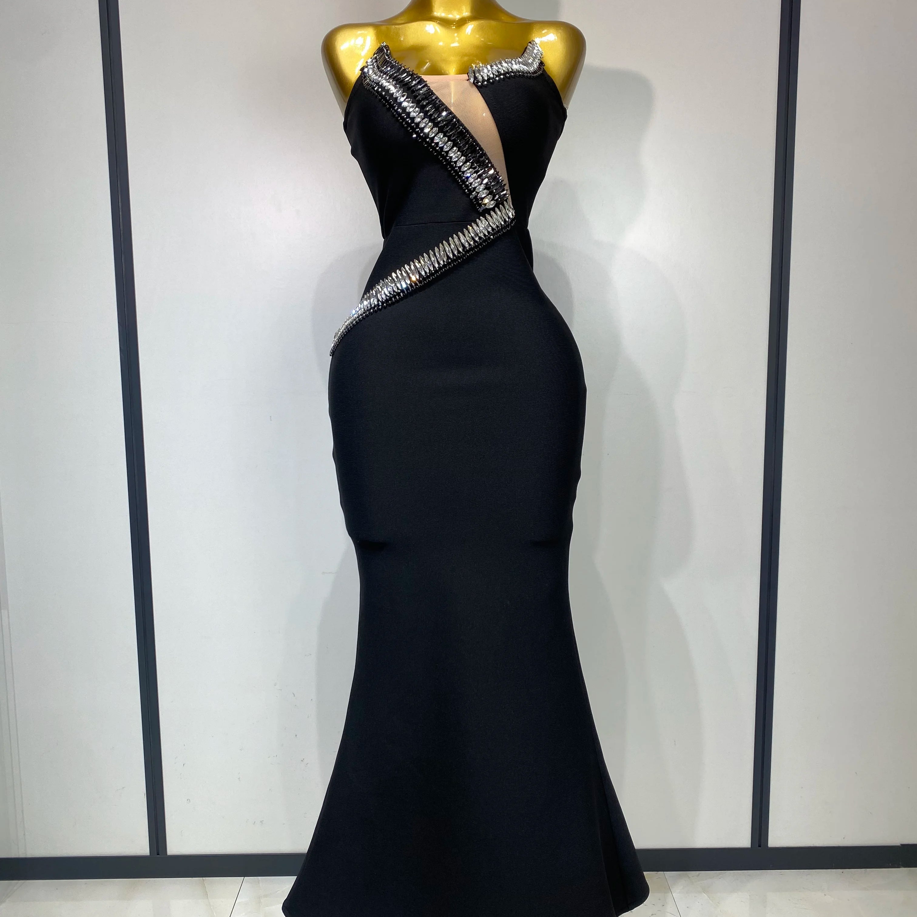 Women Sexy Strapless Bodycon Bandage Dress Rhinestone Celebrity Elegant Evening Party Gown Luxury Birthday Wedding Guest Dress