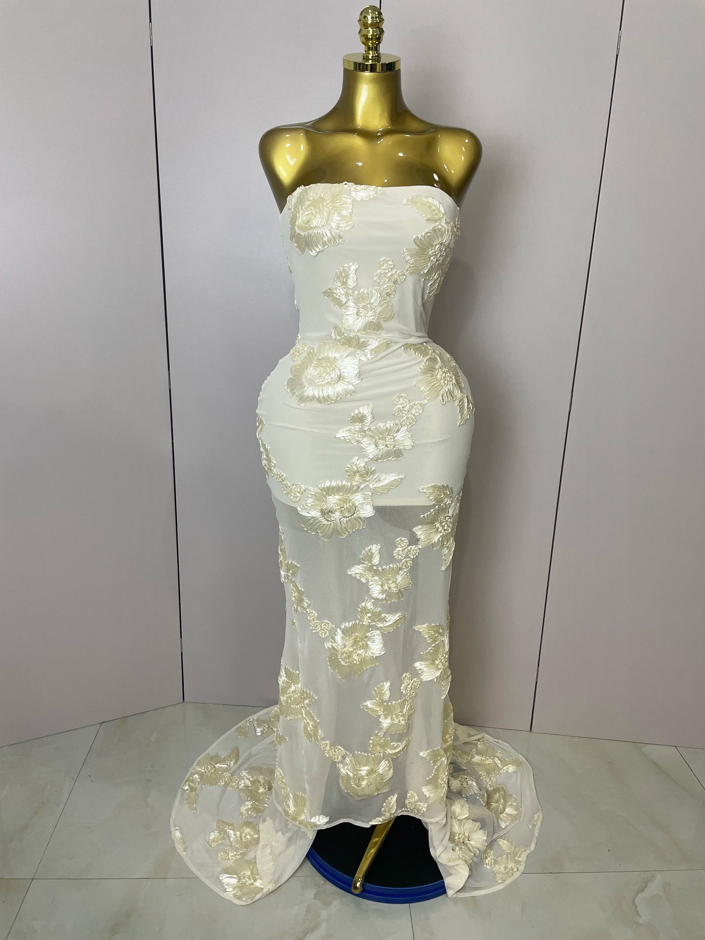 2025 New Top Quality Women Sexy Strapless Embroidery Floor-length Maxi Dress Celebrate Evening Party Prom Cocktail Outfit