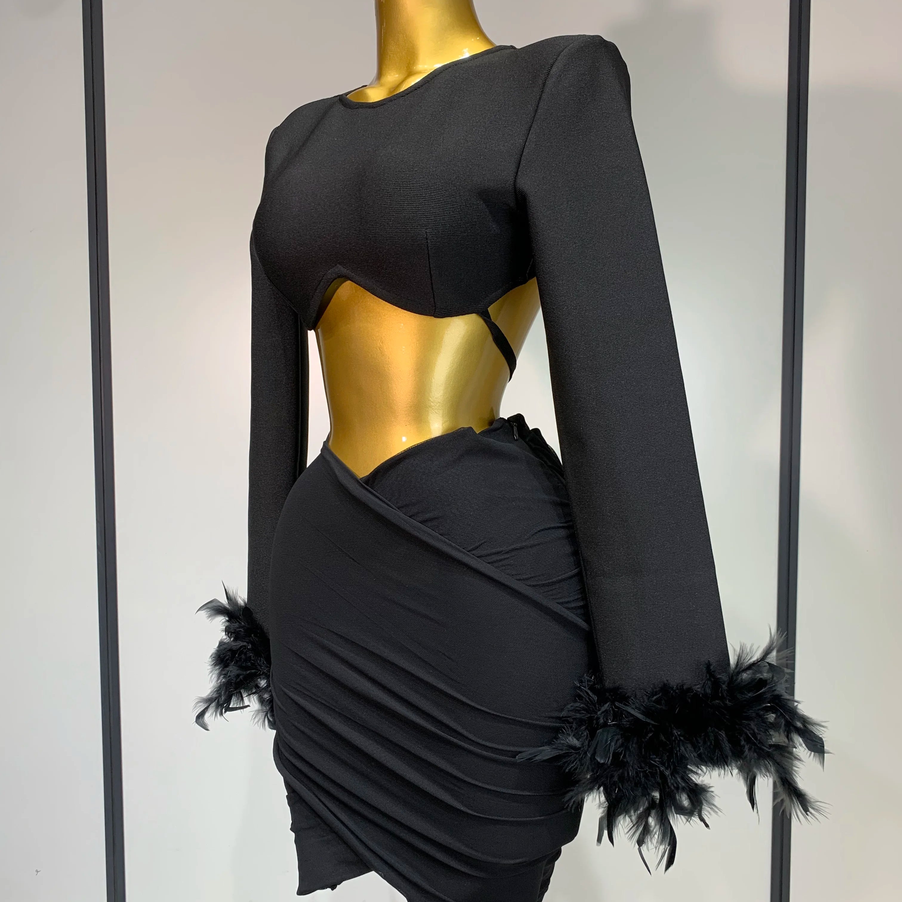 Luxury Birthday Dress Women Sexy Long Sleeve Feather Black Mesh Mini Bodycon Bandage Dress Elegant Evening Club Party Dress ﻿