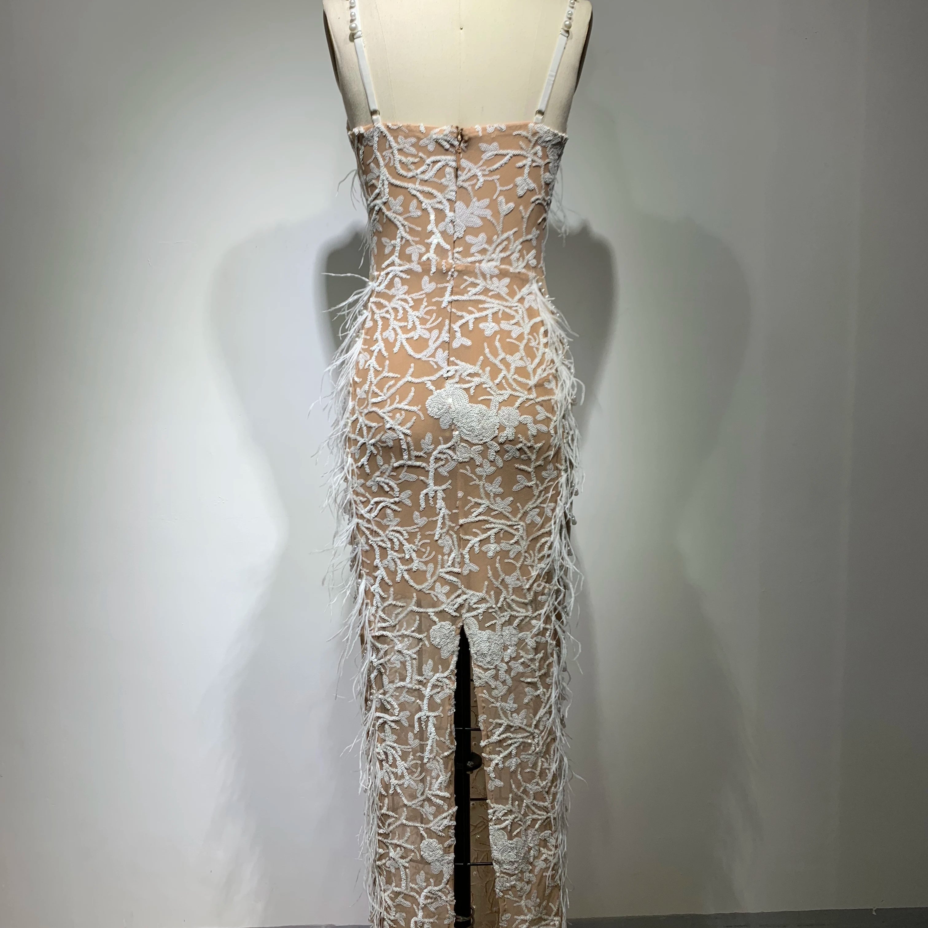 Top Quality Handmake Luxury Women Sleeveless Sexy Feathers Pearl Beading Bodycon Long Dress Fashion Celebrate Red Carpet Dress