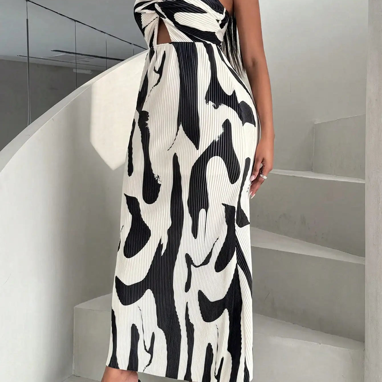 Women Dress Elegant Sexy Backless Hollow Out Dress Printed Irregular Slim Long Dresses