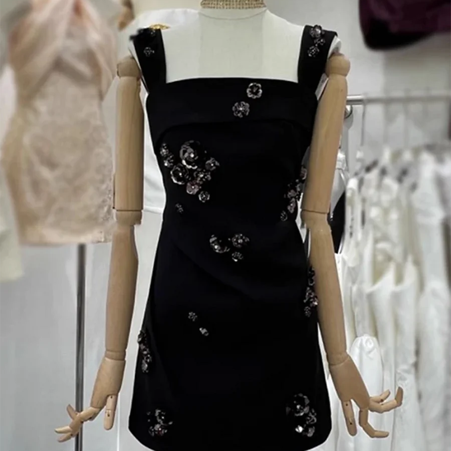 TWOTWINSTYLE Solid Slimming Fashion Mini Dresses for Women Square Neck Sleeveless Patchwork Sequins Temperament Dress Female New