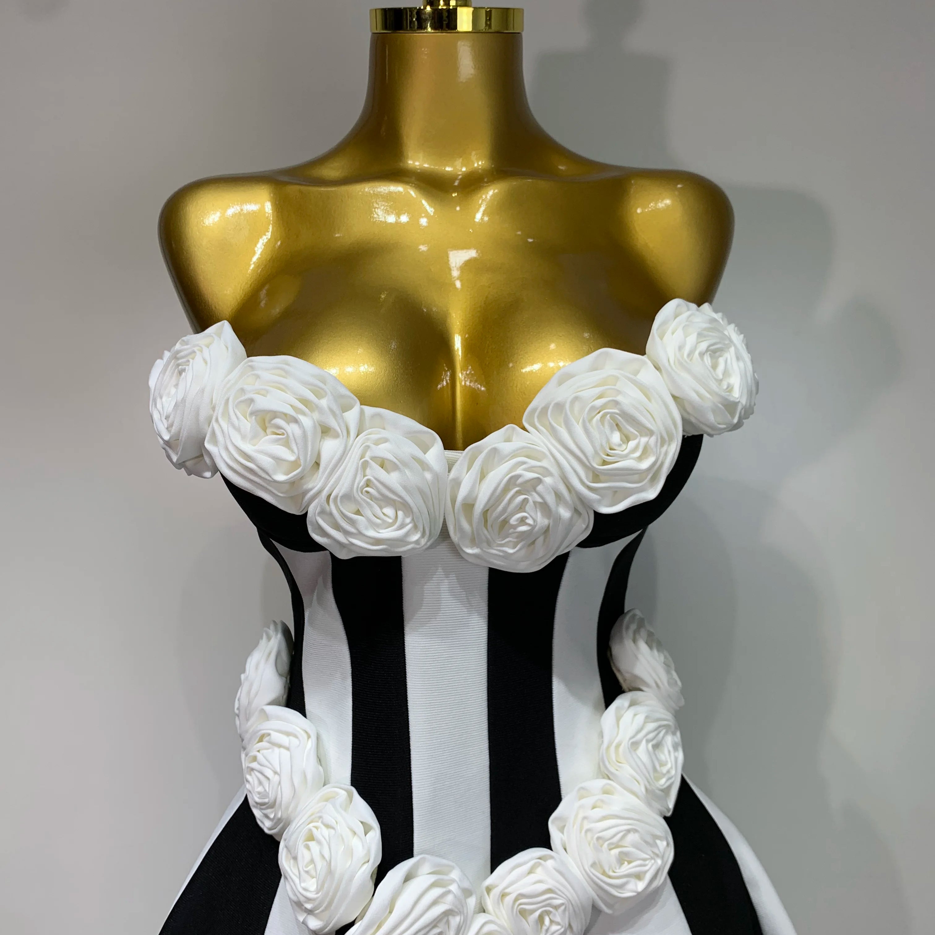 Women Flower Decoration Strapless Black White Stripe Bandage Short Dress Cocktail Party 2025 Elegant Evening Club Party Dress