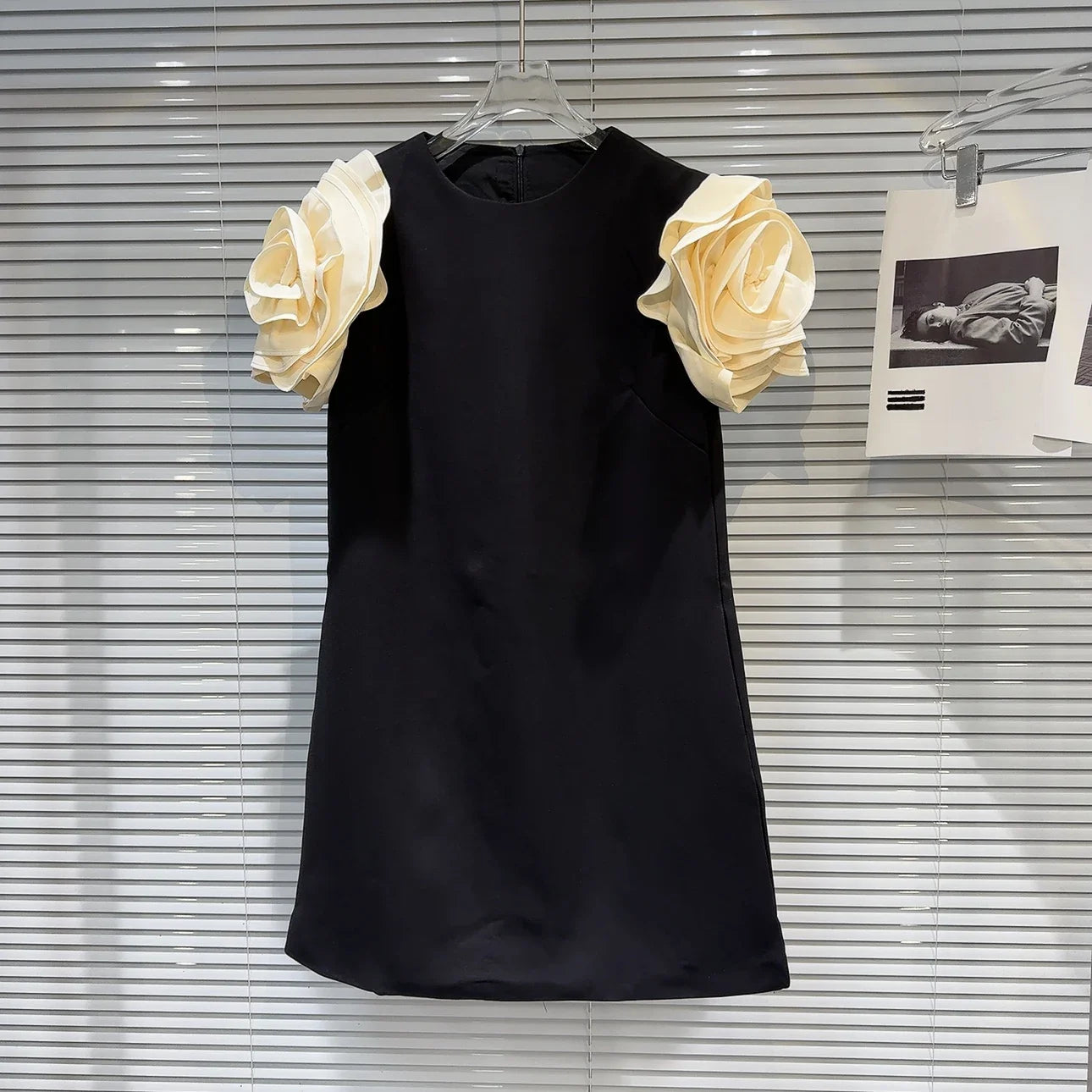 DEAT Fashion New Items Women's Spliced 3D Flower Sleeveless Dress Spring Trendy Round Neck Zipper Dresses Female 11XX8946 Black