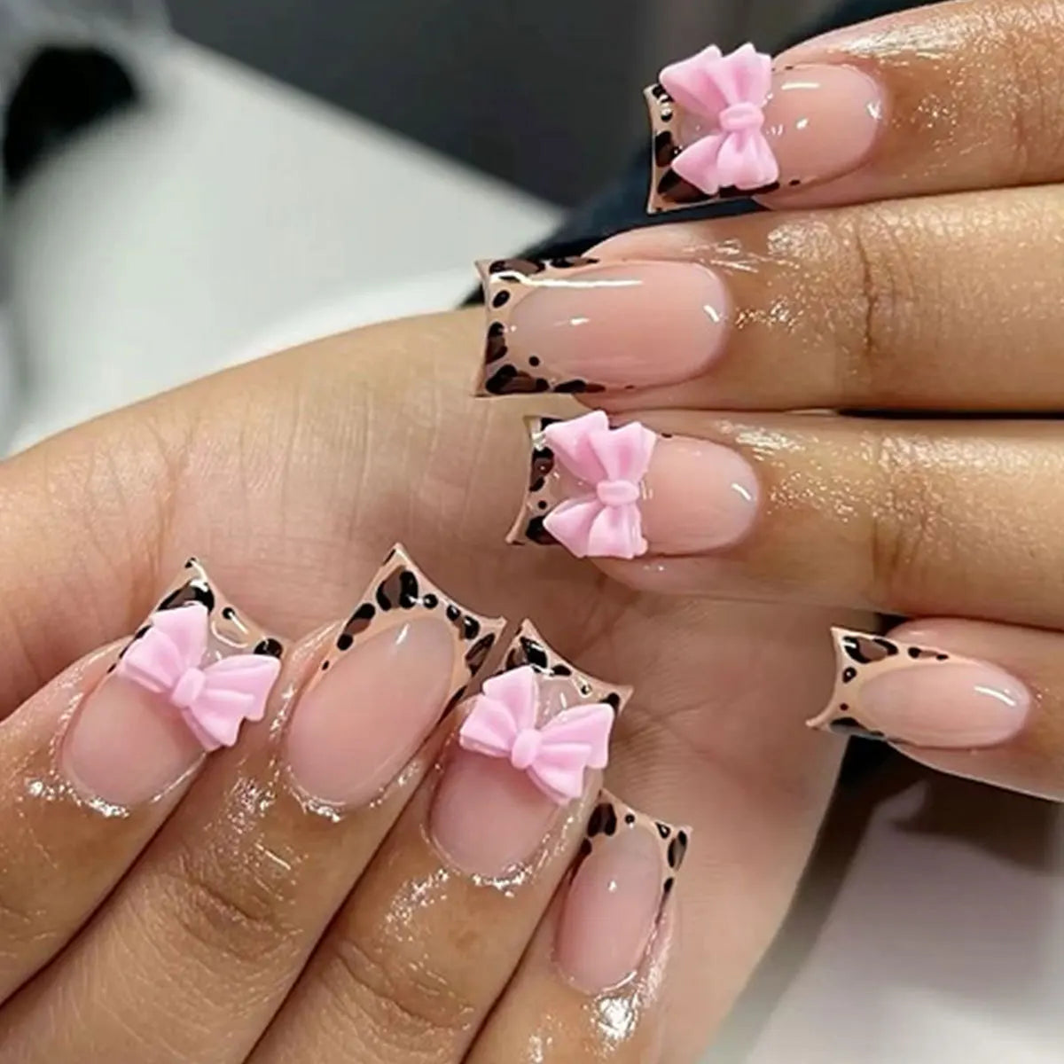 24pcs/set Short Medium fake nails for women girls 3D cute pink bow flowers leopard french square almond tips press on false nail
