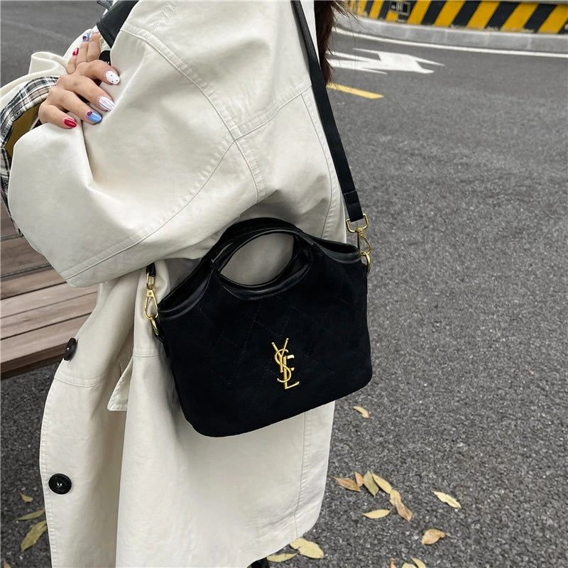 Parisian style design women's zipper shoulder bag elegant chain strap crossbody bag fashionable high-quality handbag