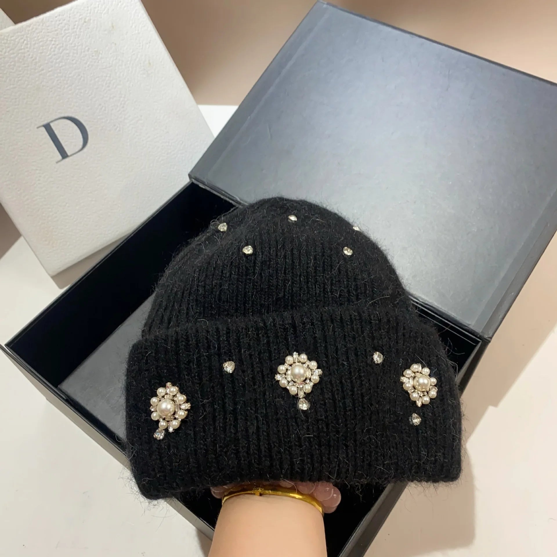 Designer Brand Rhinestones Winter Knitted Hat Women Warm Wool Skullies Beanies Real Rabbit Fur Knit Bonnet Outdoor Skiing Cap black