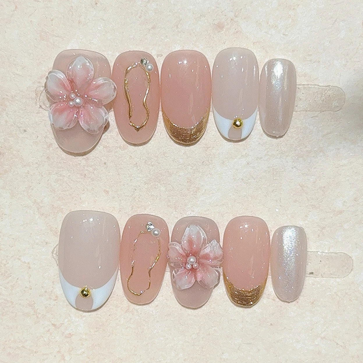 10Pcs Cute Pink 3D Flowers Nails Tips Hand Drawn Golden Stripes Design French Nail Set Summer Short Oval Wearable Press on Nails