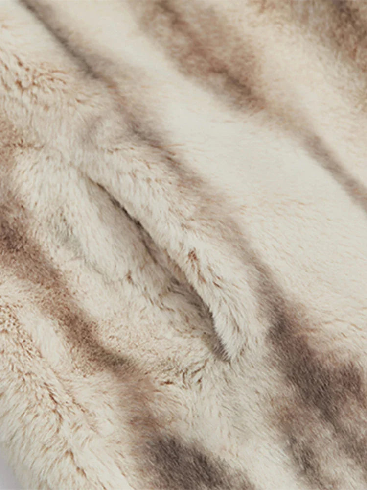 Winter Thick Warm Faux Mink Fur Coat Women Stand Collar Elegant Chic Luxury Designer Clothes Runway Fluffy Jacket 2022