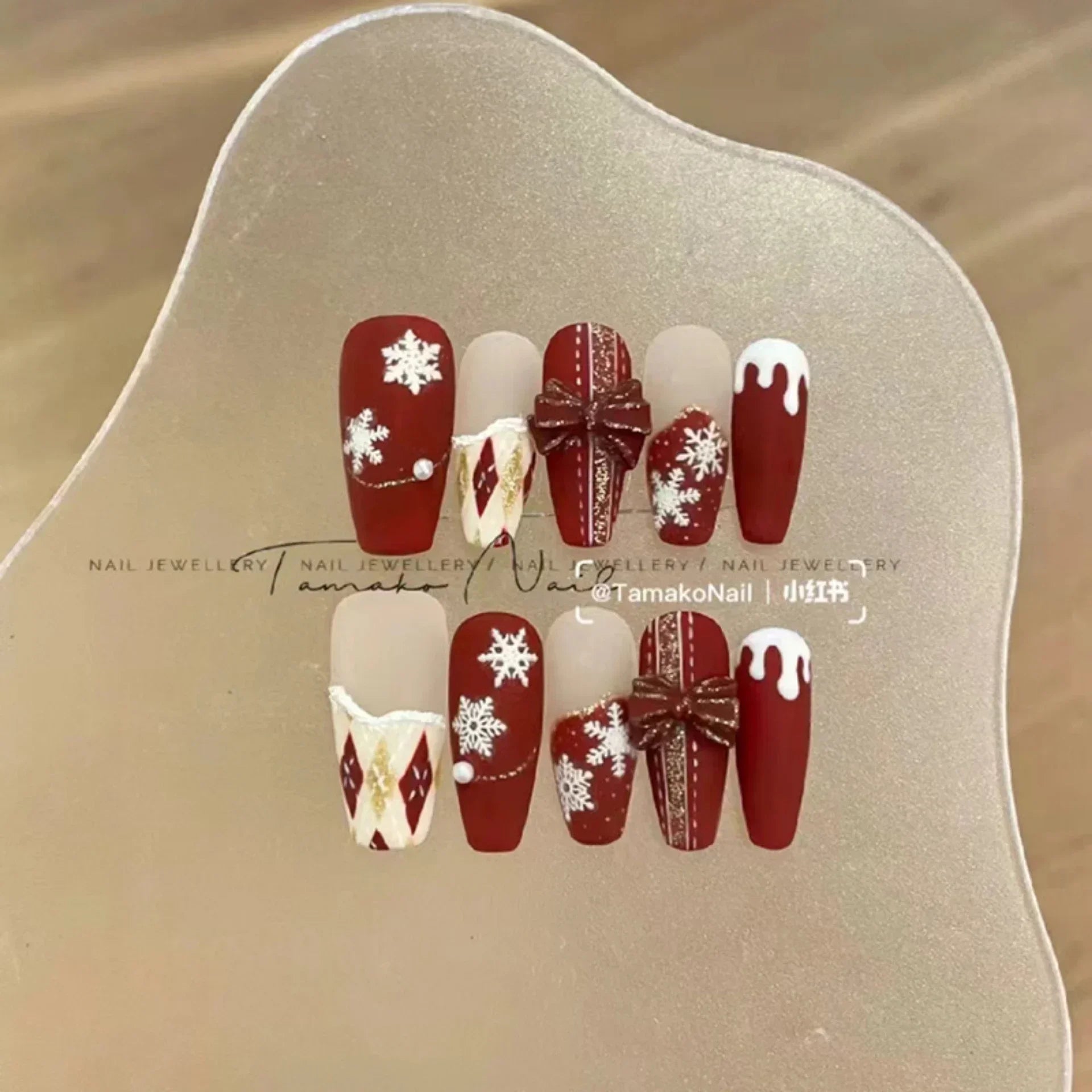 New Year And Christmas Hand Paint Snowflake Fake Nail Temperament Appear White False Nail Paste Pure Hand-maded Nail Decoration L