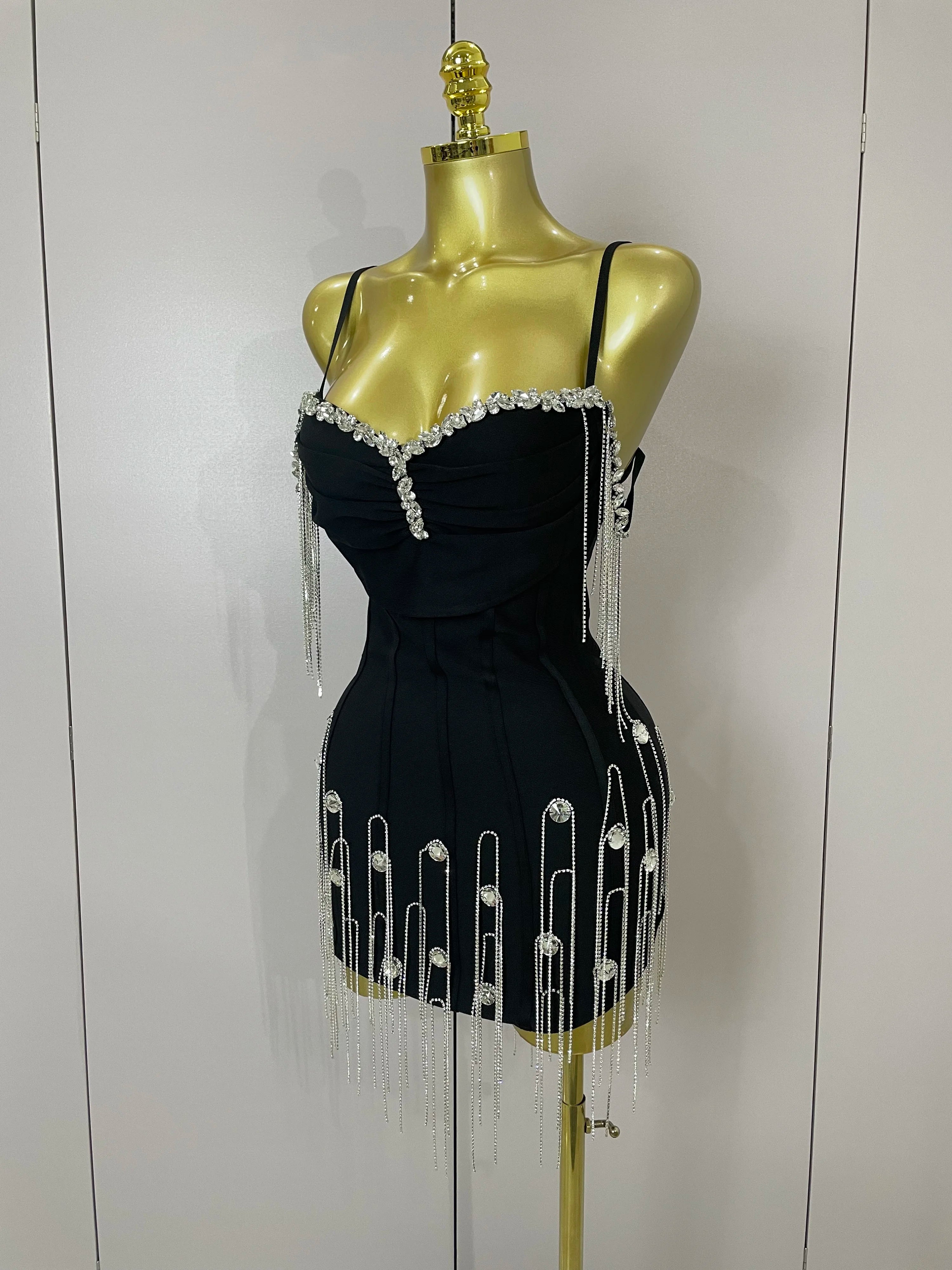 Sexy Backless Spaghetti Strap Black Sleeveless Bodycon Bandage Dress Women Elegant Prom Gown Club Evening Party Birthday Dresses