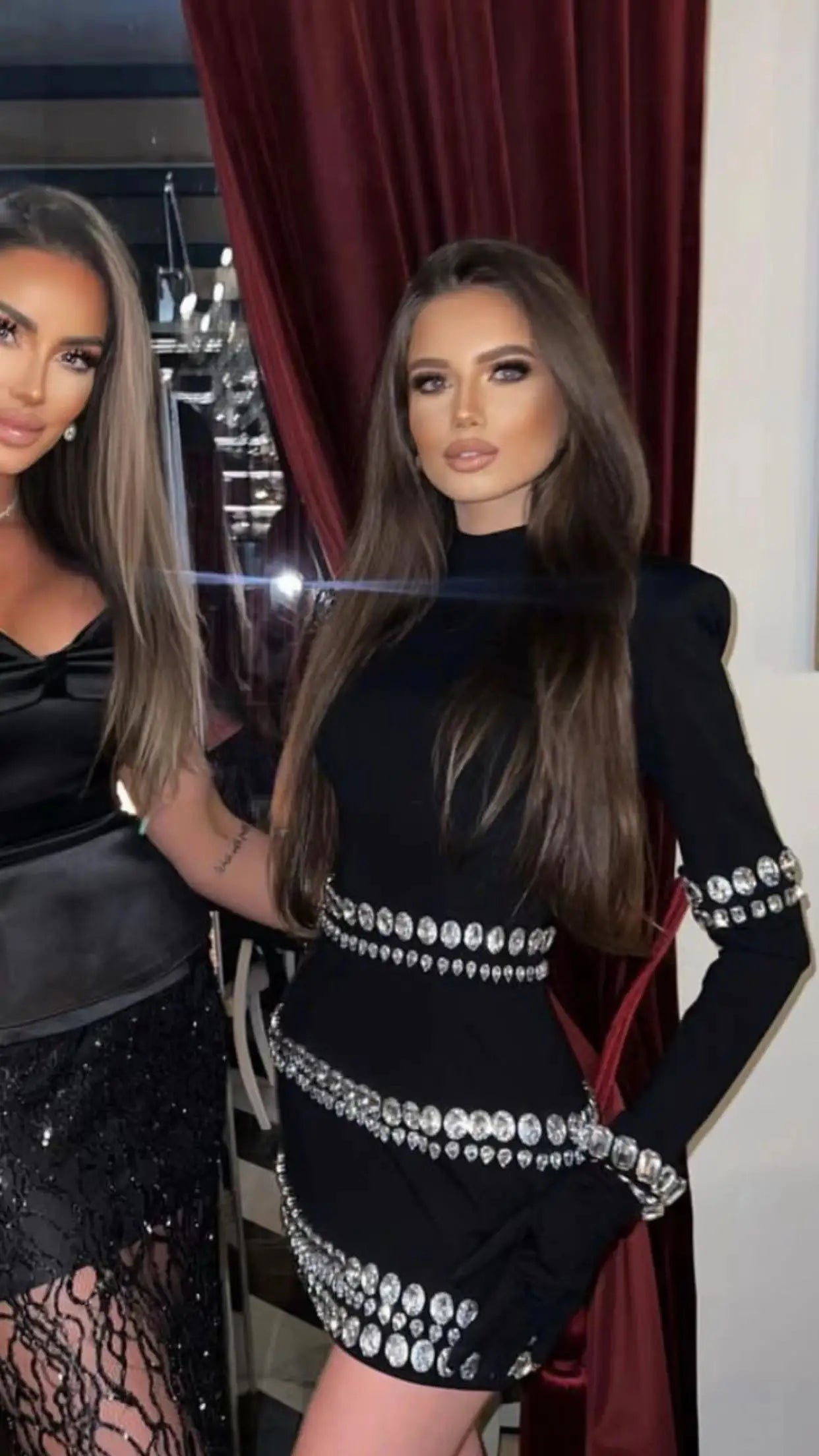 STOCK New Winter High Quality Sparkling Diamonds Half High Collar Black Mini Bandage Dress Fashion Woman Evening Party Outfit