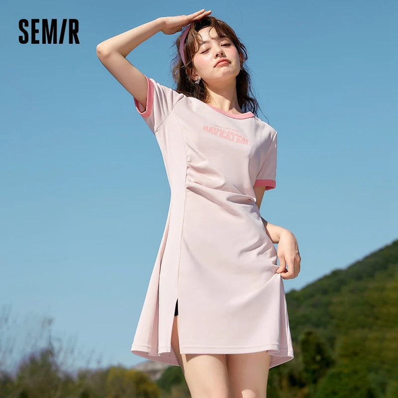 Semir Dress Women Slit to Show Long Legs and Slim Fit 2023 Summer New Contrasted Color Retro Letter Knitted Dress