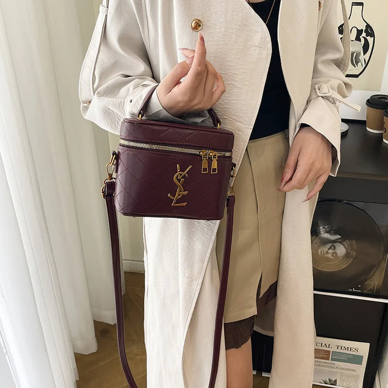 2025 Women's Fashion Box Bag Stylish Small Square Handbag Versatile Shoulder & Crossbody Purse for Women Trendy Clutch Daily Use