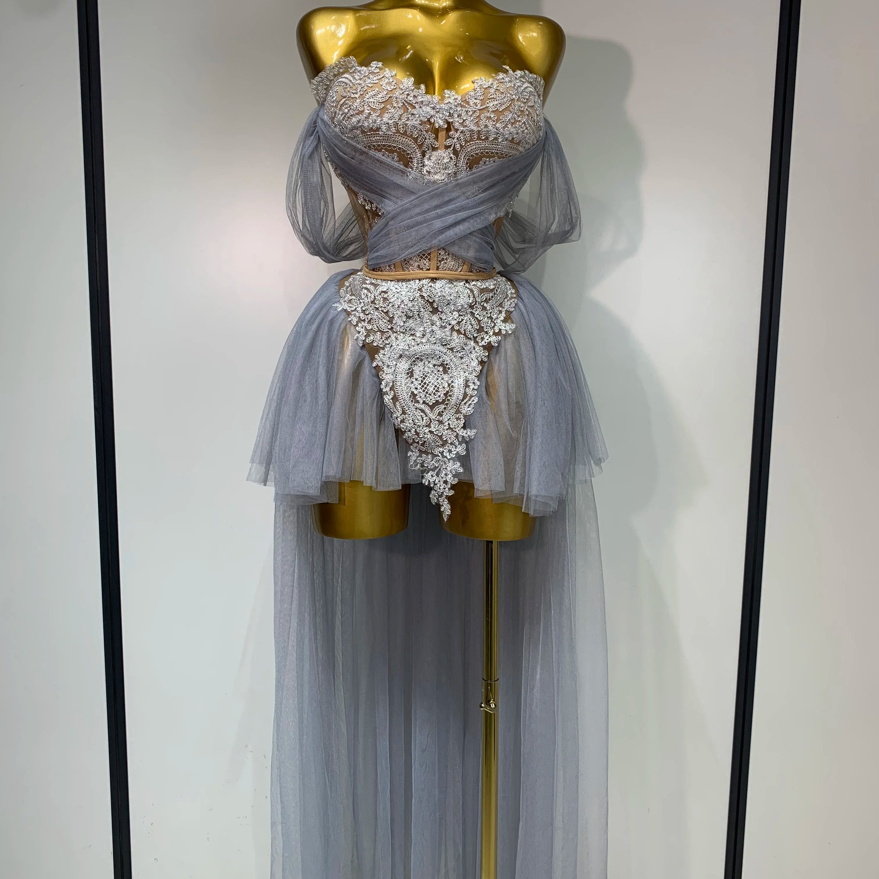 Sexy Backless Mesh Top Skirt Two Pieces Set Celebrate Festival Performance Costume Luxury Birthday Evening Party Design Dress
