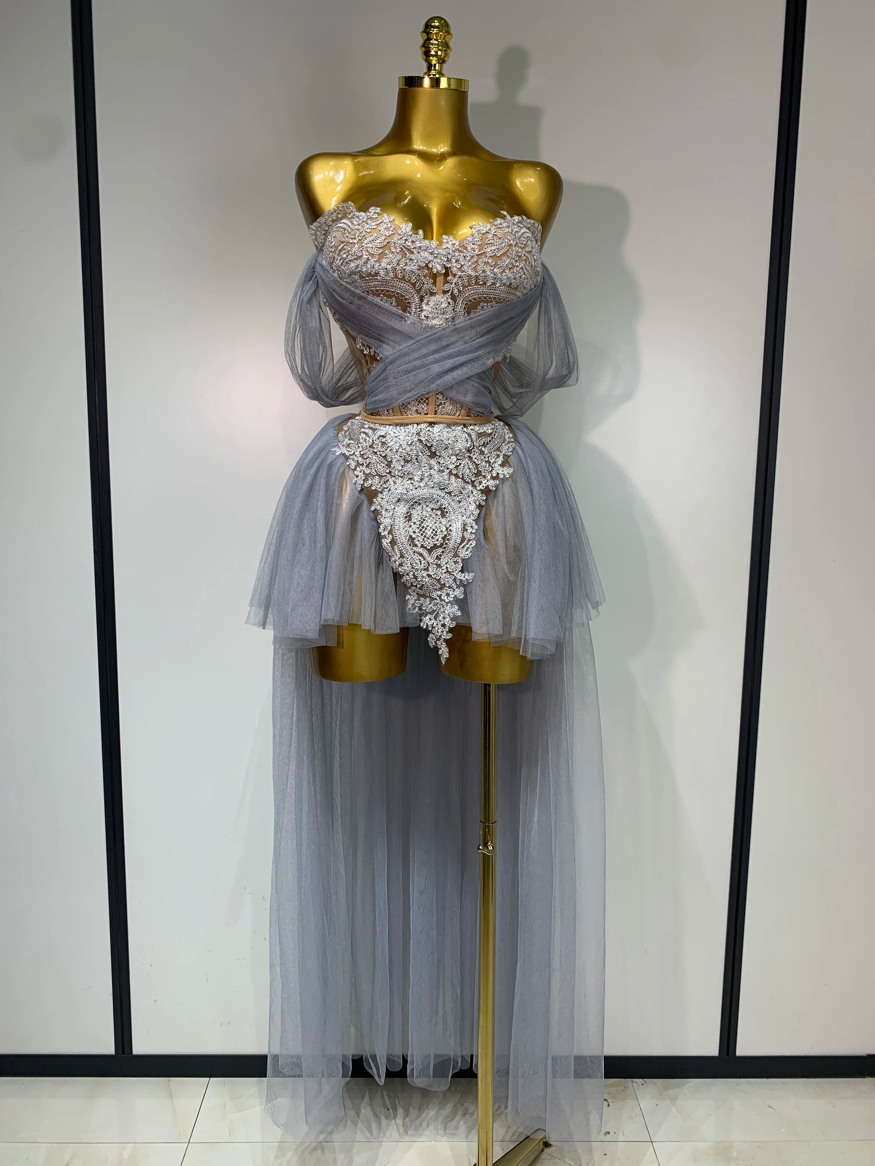 Sexy Backless Mesh Top Skirt Two Pieces Set Celebrate Festival Performance Costume Luxury Birthday Evening Party Design Dress