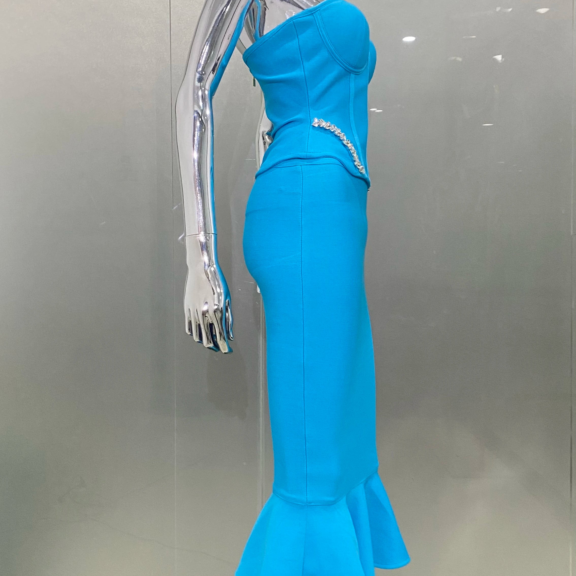 Blue Color Woman Bandage Set Shining Diamonds Strapless Top And Mid Calf Mermaid Skirt 2 Piece Set Cocktail Party Outfit