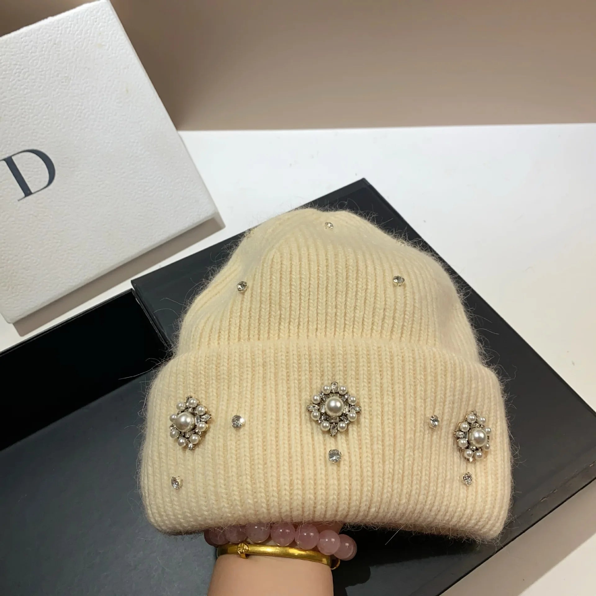 Designer Brand Rhinestones Winter Knitted Hat Women Warm Wool Skullies Beanies Real Rabbit Fur Knit Bonnet Outdoor Skiing Cap beige