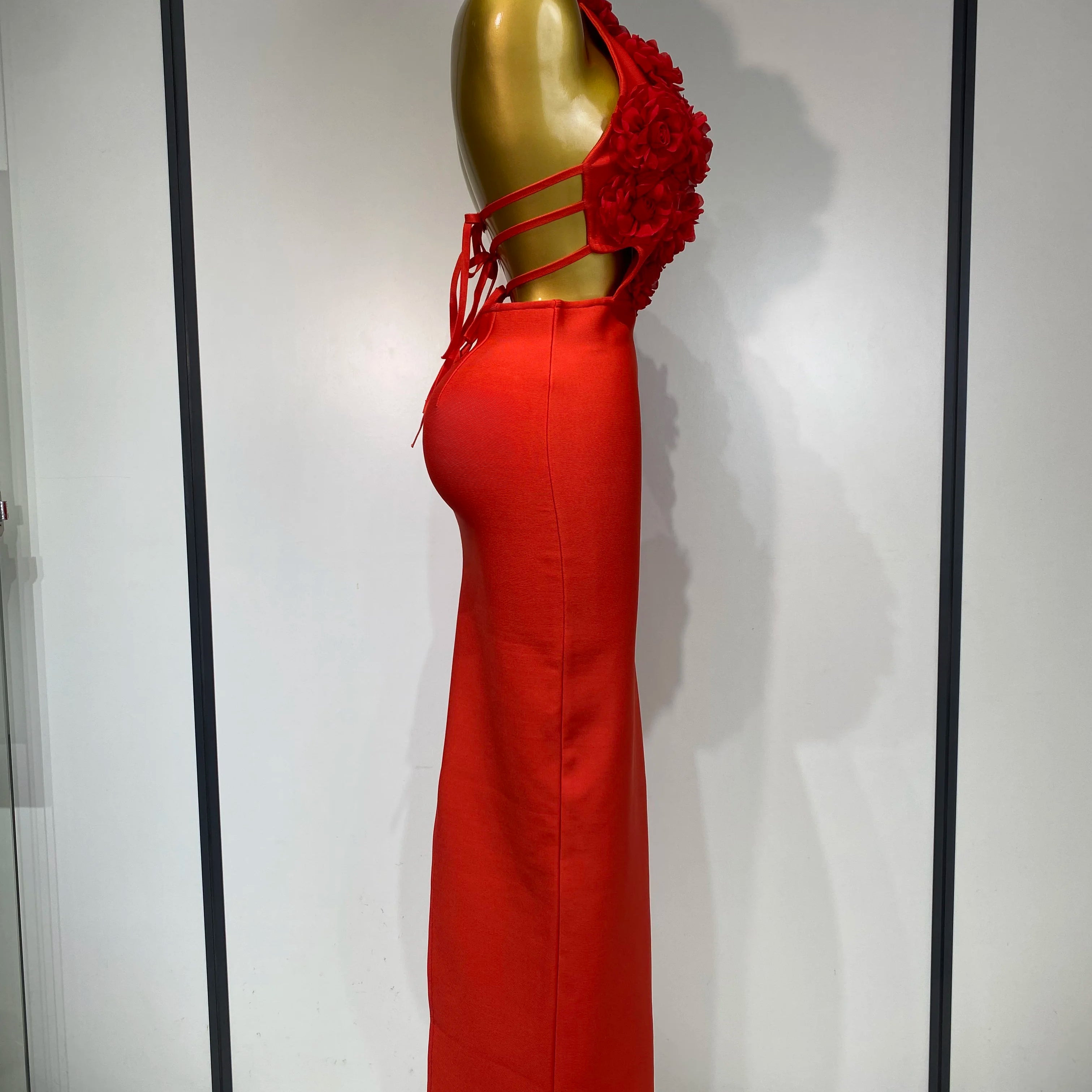 2025 Women Sexy Halter Hollow Out Flowers Bodycon Bandage Dress Red Backless Elegant Party Luxury Birthday Wedding Dresses