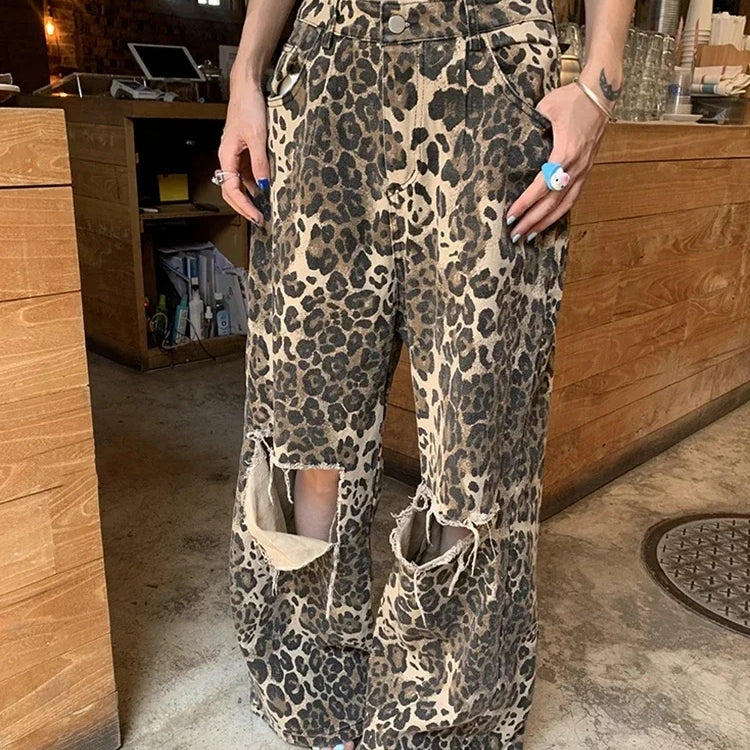 Ripped Hole Baggy Jeans for Women Wide Leg Denim Pants Leopard Print Fashion Streetwear Pants Oversized Straight Pants