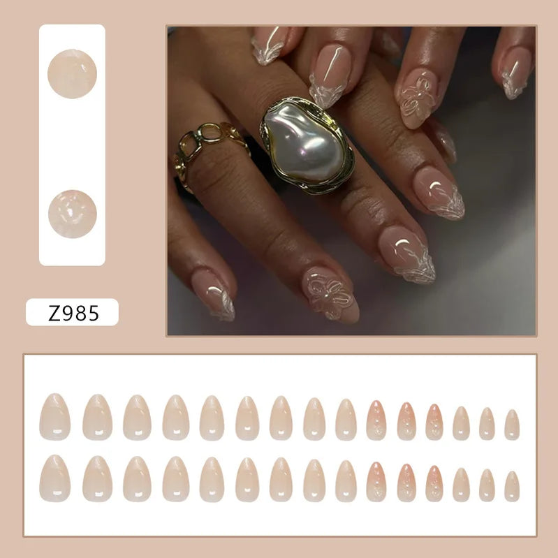 24pcs Shiny Green Cat Eye False Nails Cute Seal Print Fake Nails Tips Wearable Reusable Glossy Short Round Press on Nails