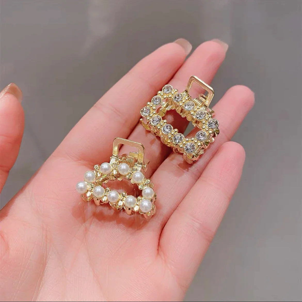 Mini Pearl Hair Claws Clips for Women Elegant Rhinestone Headwear Hairpins Hair Crab Barrettes Hair Accessories for Women 2pcs 8 One Size