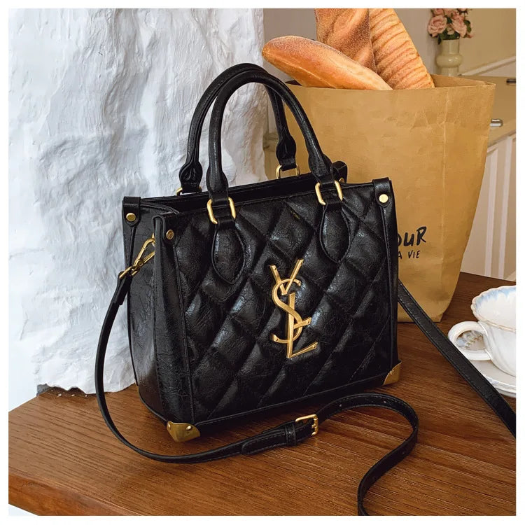 New Fashionable Commuter Women's Bags, High-end Large-capacity Oblique Span Bags, Simple Retro Handbags